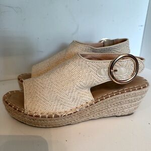 Catherine Malandrino Esparadrille wedge  open toe sandal woven jute heel size9